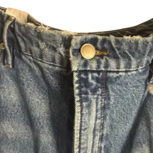 Good American Good 90's Loose Jean Distressed Indigo Size 16 thumbnail 6