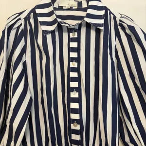 Pinch Striped Blue White Button Front Romper Shorts 3/4 Sleeve Collared Medium‎ Size undefined thumbnail 4