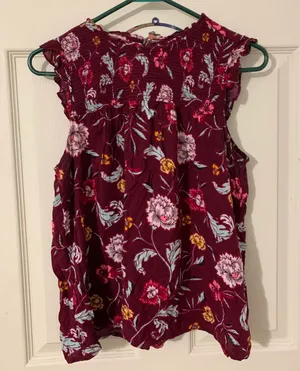 Old Navy Floral Tank Top thumbnail 1