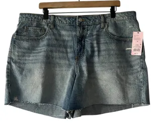Wild Fable Women's Size 16 Mid-Rise‎ Light Wash Distressed Denim Cutoff Shorts thumbnail 1