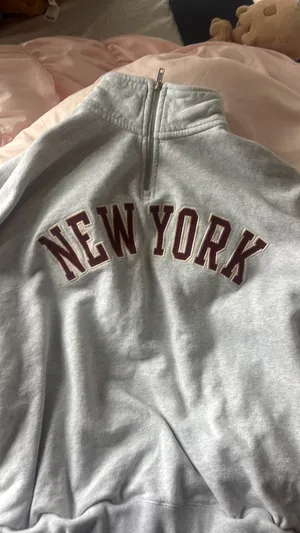 New York Crew Brandy Melville thumbnail 3