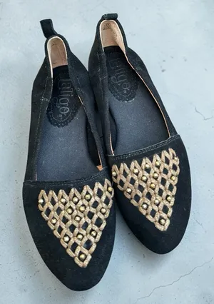 LATIGO Unity Suede Ballet Flats 7 Black Gold Studded Boho Comfort NWOT thumbnail 1