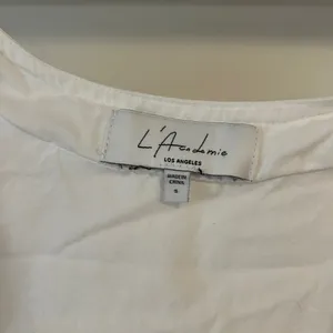 L'Academie white Mini Dress with Puff Sleeves FINAL PRICE thumbnail 2