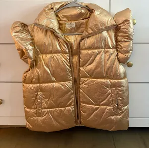 Simply Southern Puffer Vest Gold thumbnail 1