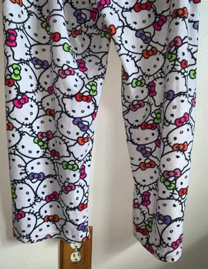 Hello Kitty Comfy Pajama Pants 2XL thumbnail 10