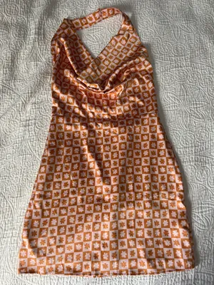 Le lis Halter Dress thumbnail 1