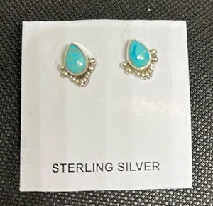 NWT 925 Sterling Silver Turquoise Stud Earrings thumbnail 1