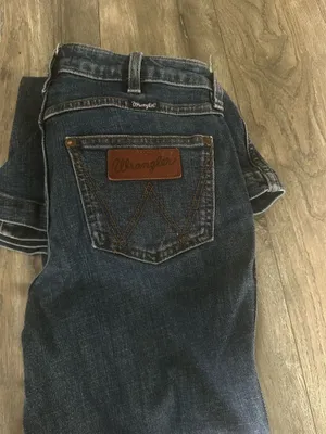Wrangler Flare Jeans thumbnail 2