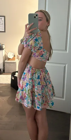 Floral Cut thumbnail 2