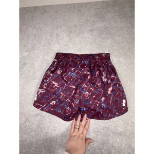 The North Face‎ Women's S Limitless Run Shorts 5" Inseam Lined thumbnail 5