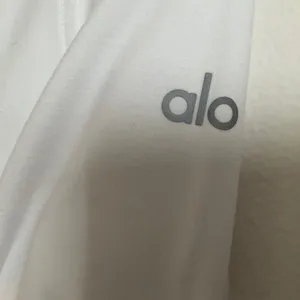Alo Yoga Alosoft Recharge Jacket White S thumbnail 3