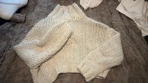 ZARA Knit Sweater thumbnail 2