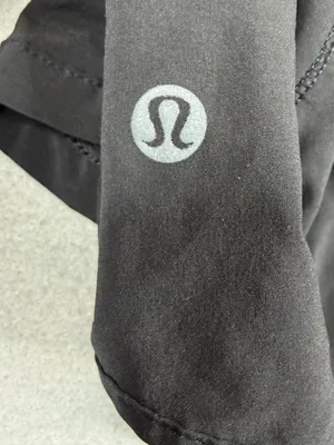 Lululemon Track That Short 5" Womens 0 Black Mid Rise Lined Running Shorts thumbnail 4