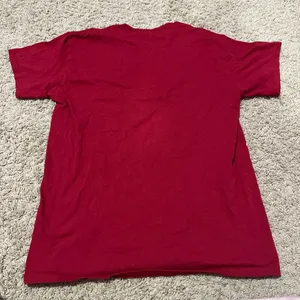 Indiana Hoosiers t-shirt red size medium thumbnail 2
