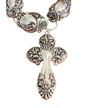 Icon Collection Silver Cross Necklace Earring Set Lead Nickel Safe New on Card thumbnail 2