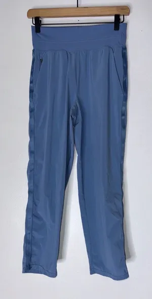 Athleta Lots Slim Tapered Crop Pants‎ Blue Size 4 thumbnail 1
