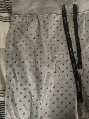 Calvin Klein Joggers thumbnail 2