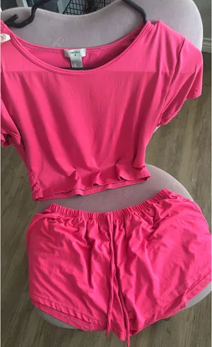 Pink forever 21 matching set thumbnail 1