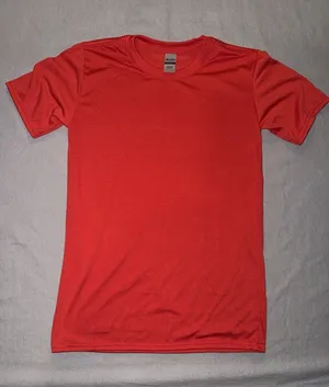 Gildan Ladies Red Shirt thumbnail 1