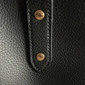 Coach Town Tote in Black with Gold Tone, Auth Code #C2091-72673 EXCELLENT! $280 thumbnail 7