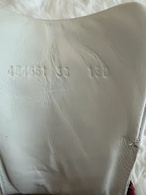 Gucci Ace Embroidered Arrow Sneakers thumbnail 9