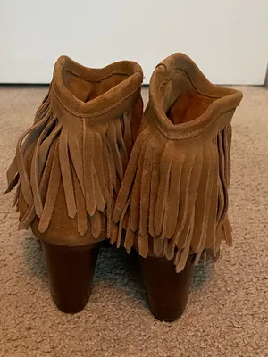 FRYE Ilana Fringe Leather Biscuit Cowgirl Western Booties Size 9.5 B thumbnail 3