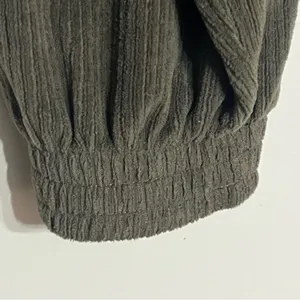 Aerie Green Ribbed Corduroy Zip Up Women's Cropped‎ Jacket Size Medium thumbnail 7