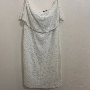 Lulu’s white lace strapless dress size L thumbnail 2