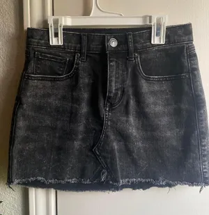 Express Straight Mini Skirt Black Denim thumbnail 1