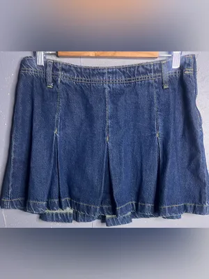Free People Madison Ave Mini Skirt Denim Pleated. Size 30 thumbnail 3