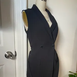 H&M Sleeveless Blazer thumbnail 5