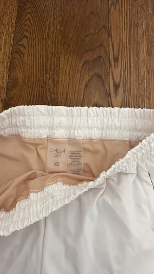 White Athletic Shorts Size XS thumbnail 3