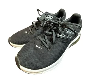 Nike Air Max Bella TR 5 Womens Training‎ Shoes Black White CW3398-002 Size 8 thumbnail 1