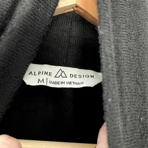 Alpine Design black turtleneck knit sweater casual women's size‎ medium warm thumbnail 3