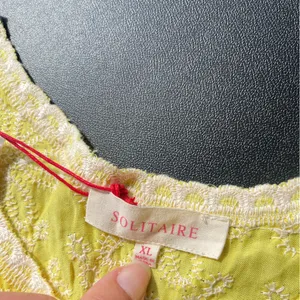 NWT yellow floral embroidered top size XL stretchy bottom hem bohemian‎ hippie thumbnail 8