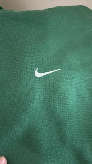Nike custom hoodie  thumbnail 2