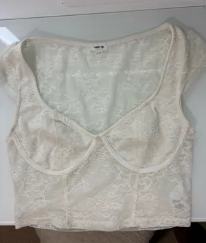 Garage Lace Crop Top White thumbnail 1
