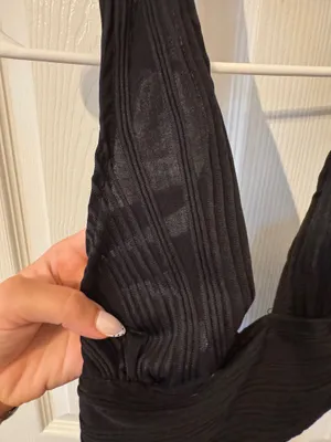 Halter top Black thumbnail 3