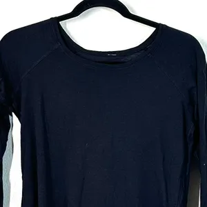 Lululemon 2/S Locarno Long Sleeve Top in black scoop neckline lightweight layer thumbnail 4