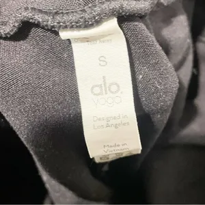 Alo Yoga Size Small‎ Seamless Black Pull On Flare Leg Pull On Yoga Pants thumbnail 4