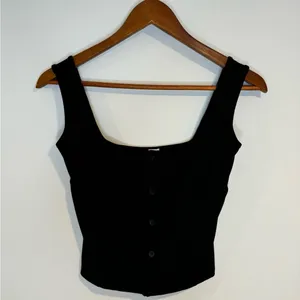 superdown Button Front Crop Squareneck Ribbed Tank Top thumbnail 4