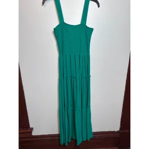 Zenana Emerald Green Smocked Bodice Tiered Maxi Dress Medium (light pilling) thumbnail 2