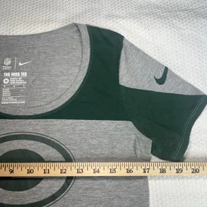 Nike Tee NFL Green Bay Packers Womens M Gray Green Short Sleeve Logo‎ Football thumbnail 7