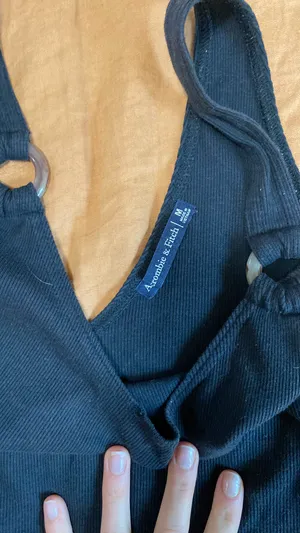 Abercrombie Tank thumbnail 2