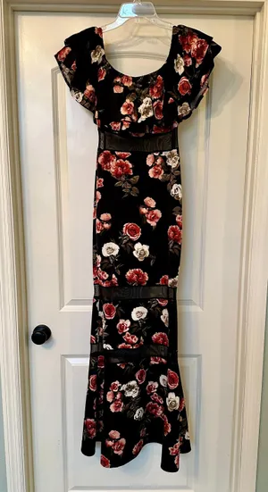 Minette - STUNNING Black and Floral Fit & Flare Off The Shoulder Dress! thumbnail 1