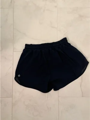 Lululemon hotty hot shorts 4” navy size 4 thumbnail 2