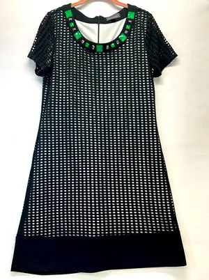 Luxology Laser Cut Out Sheath Dress W/Jeweled Round‎ Neckline M Black/White thumbnail 1