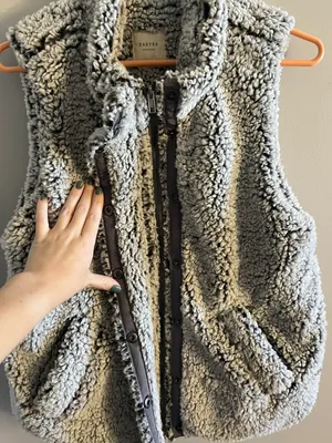 Faux Fur Zip-up Vest thumbnail 2