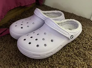 Crocs Purple fleece lined thumbnail 1