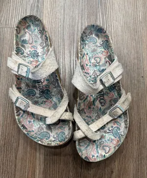 Birkenstock Salina Suede Sandals Cream Paisley Print Footbed Womens 39 L8 M6 thumbnail 1